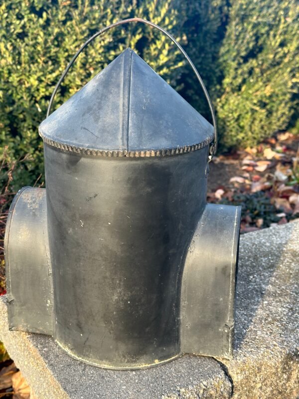Primitive vintage galvanized chicken waterer - Image 7
