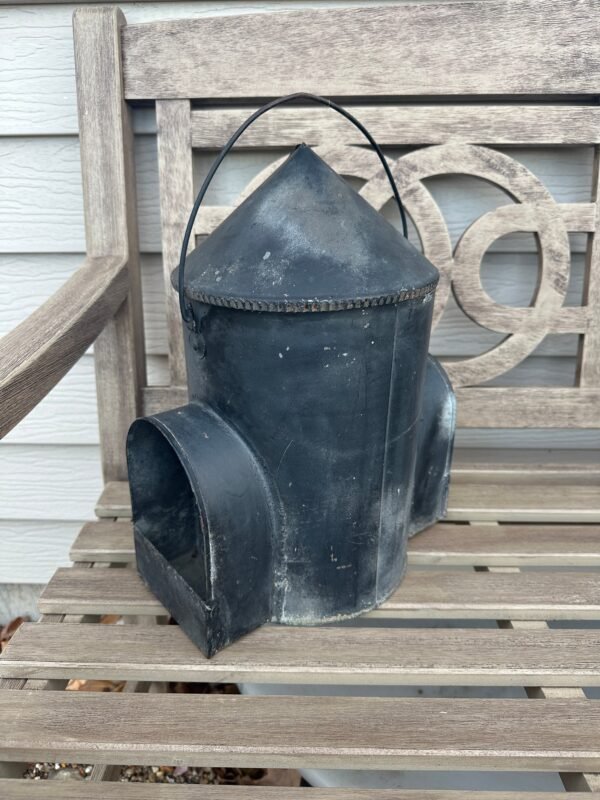 Primitive vintage galvanized chicken waterer - Image 4