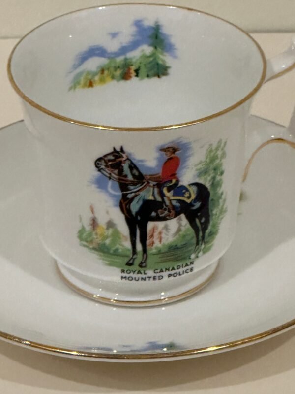 Vintage Royal Chelsea English Bone China Tea Cup and Saucer - Image 10