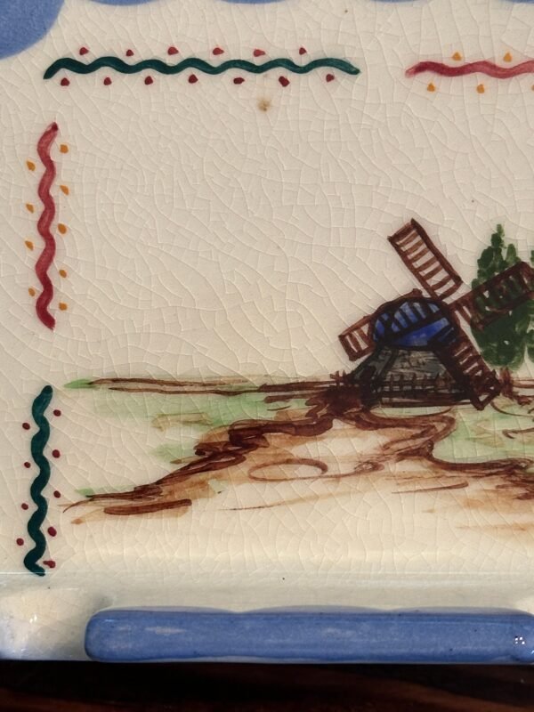 Unique Vintage Toothbrush Holder with Charming Hand Painted Dutch Scene - Image 4