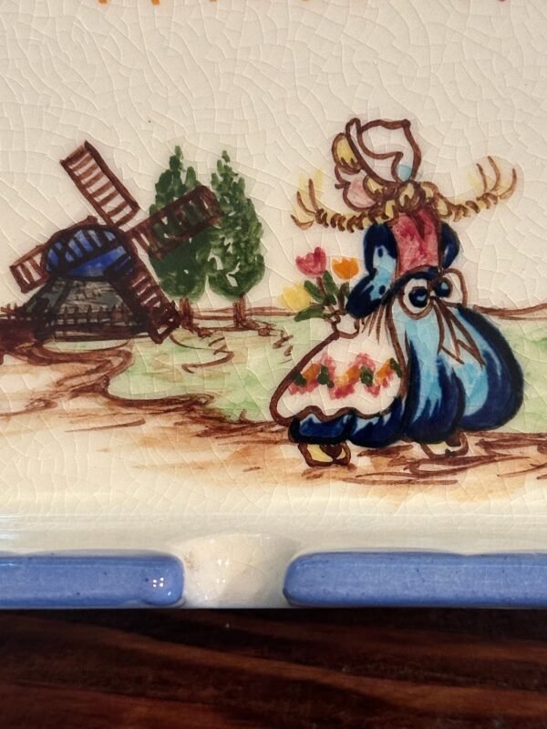 Unique Vintage Toothbrush Holder with Charming Hand Painted Dutch Scene - Image 3