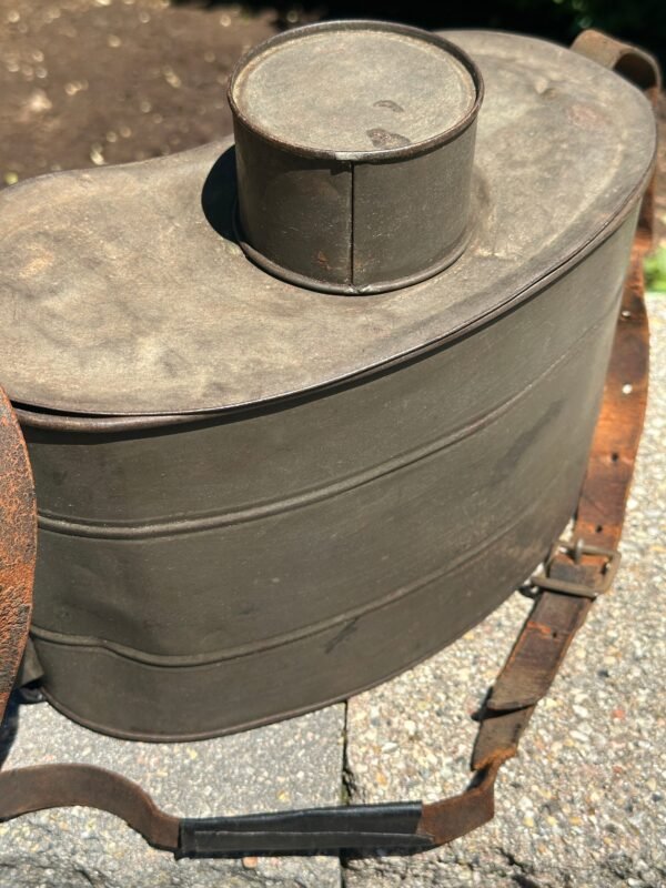 Antique Turn of the Century Tin Lunch Pail - Image 4
