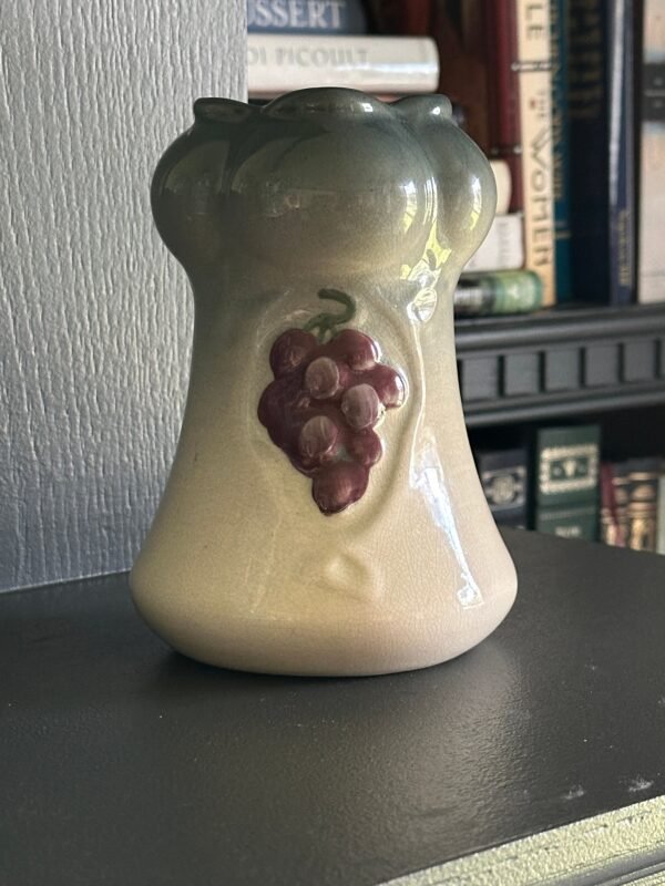 Antique Weller 1904 Floretta Grape Pattern Vase in Hard to Find Color Combo - Image 7