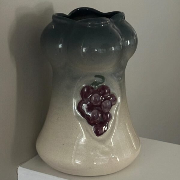 Antique Weller 1904 Floretta Grape Pattern Vase in Hard to Find Color Combo - Image 8