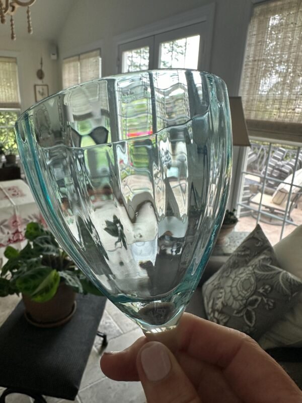4 Discontinued Vintage Wine Glasses by Anton Studio - Image 10