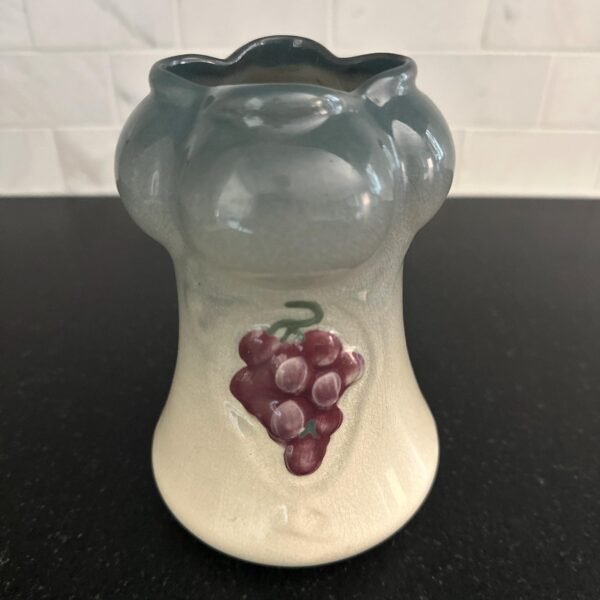 Antique Weller 1904 Floretta Grape Pattern Vase in Hard to Find Color Combo - Image 2