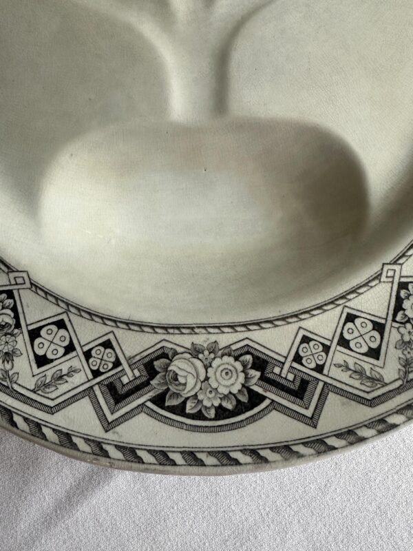 Circa 1860s Antique Ironstone Meat Platter Rare Pattern Style and Size - Image 7