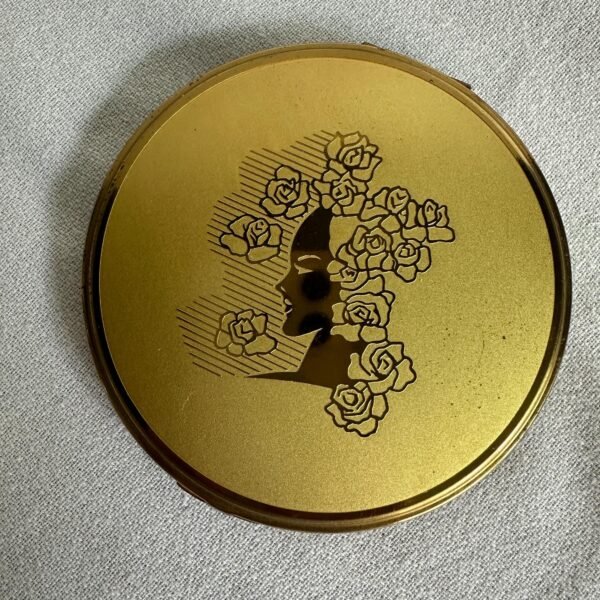 Vintage Powder Compact Large Flapjack Style - Image 2