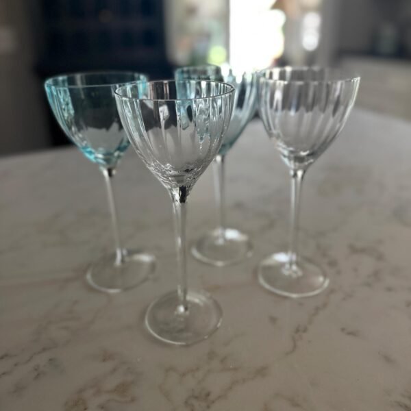 4 Discontinued Vintage Wine Glasses by Anton Studio