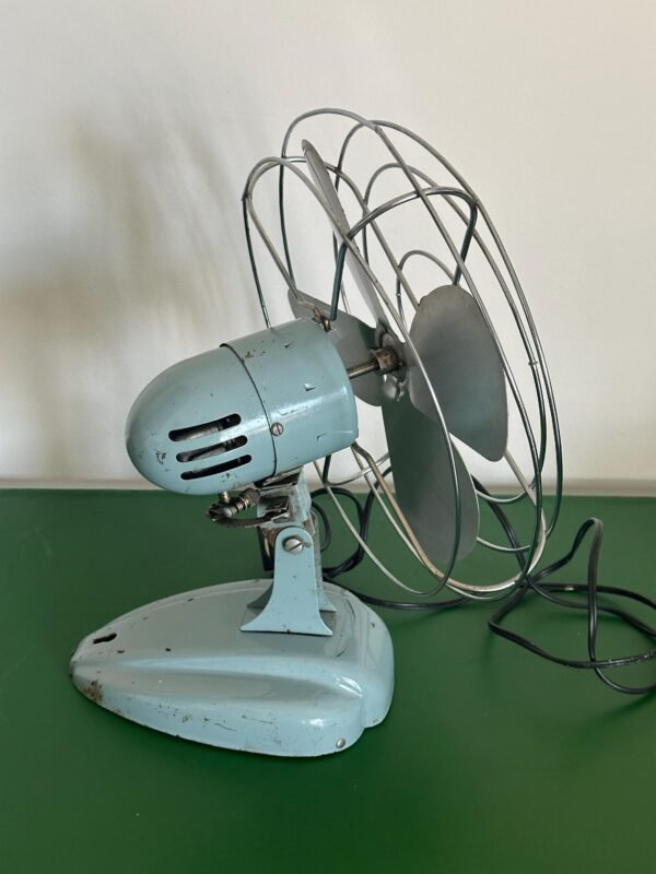 1950s McGraw Edison Zero Oscillating 4 Blade Fan - Image 8