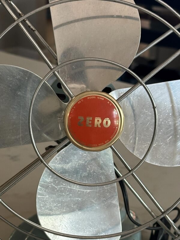 1950s McGraw Edison Zero Oscillating 4 Blade Fan - Image 6