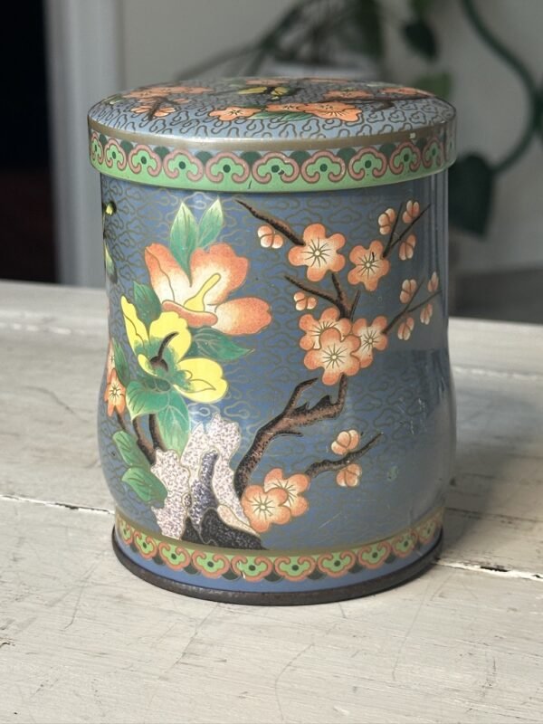 Vintage Biscuit Tea or Sweets Tin Daher Design - Image 6