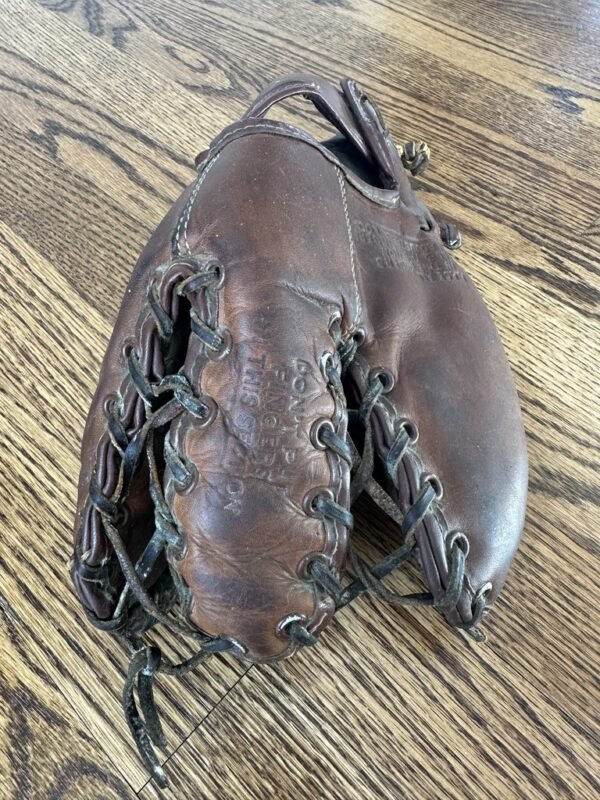 1940s Rawlings Three Finger 1st Baseman Glove Collectible - Image 9