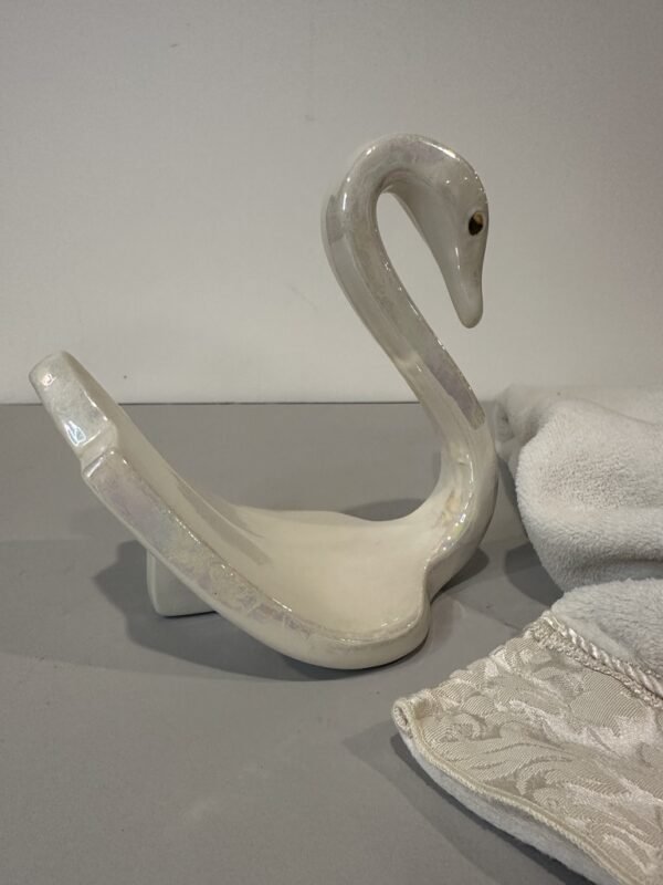 1970s Swan Bathroom Towel Holder, Iridescent Powder Room Decor - Image 3