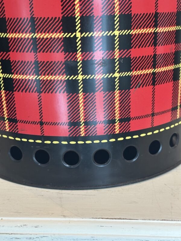Iconic 1950s-1970s Plaid Skotch Portable Picnic Grill - Image 4