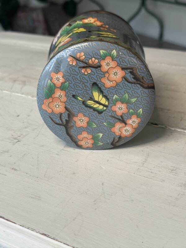 Vintage Biscuit Tea or Sweets Tin Daher Design - Image 5
