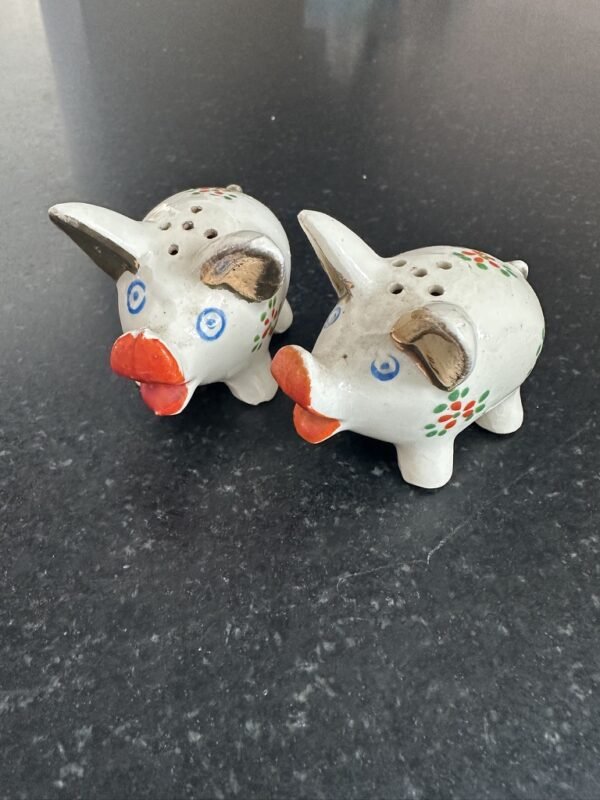 Adorable Vintage Pig Salt and Pepper Shakers with Stoppers - Image 2
