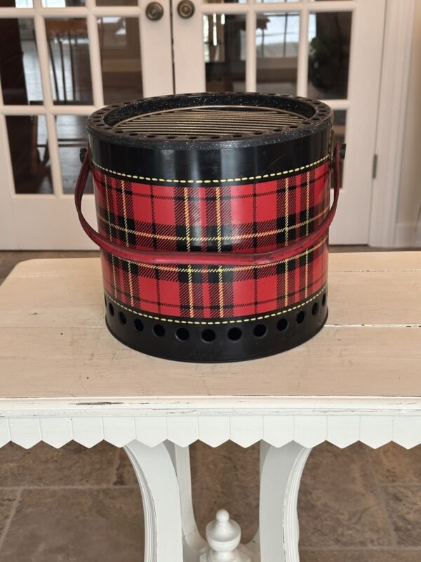 Iconic 1950s-1970s Plaid Skotch Portable Picnic Grill - Image 2