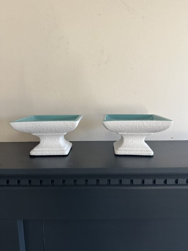 1970s MCM Pair of Haeger Pottery Candlestick Holders - Image 2