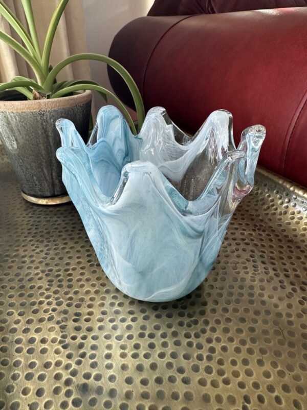 Beautiful Hand Crafted Murano Glass Vase Shades of Aqua and White - Image 3